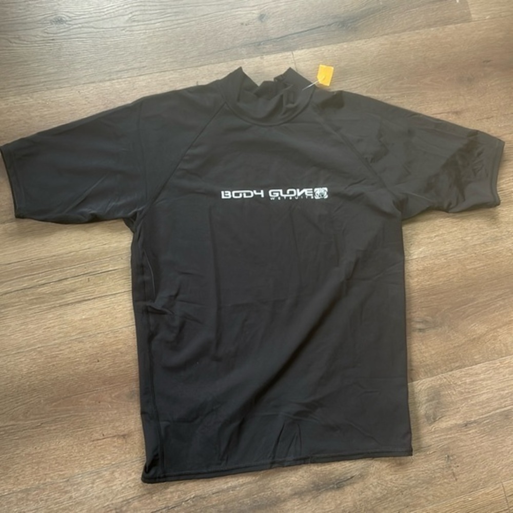 Body Glove Surf Rash Guard ! XL